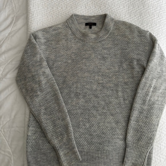 Quince Alpaca Crewneck - Picture 1 of 7